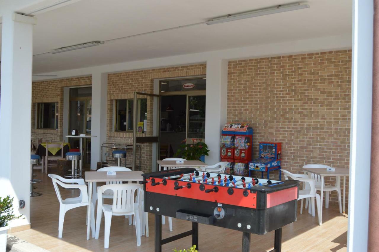 Camping Tre Archi Lido di Fermo Buitenkant foto