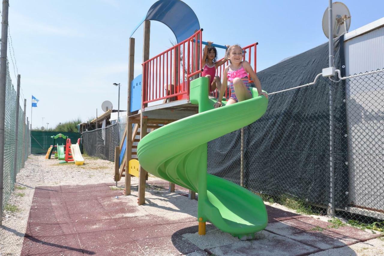 Camping Tre Archi Lido di Fermo Buitenkant foto