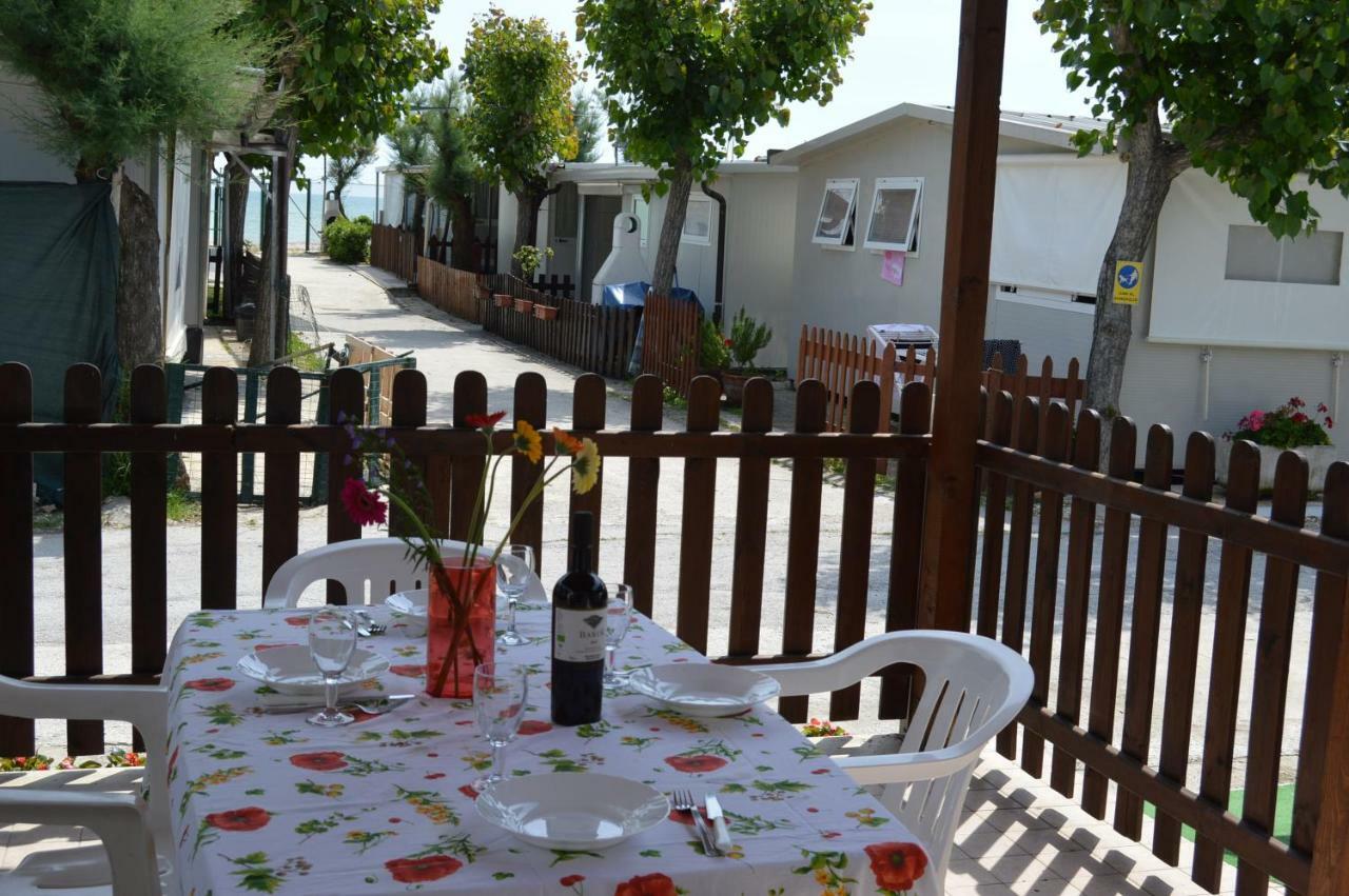 Camping Tre Archi Lido di Fermo Buitenkant foto