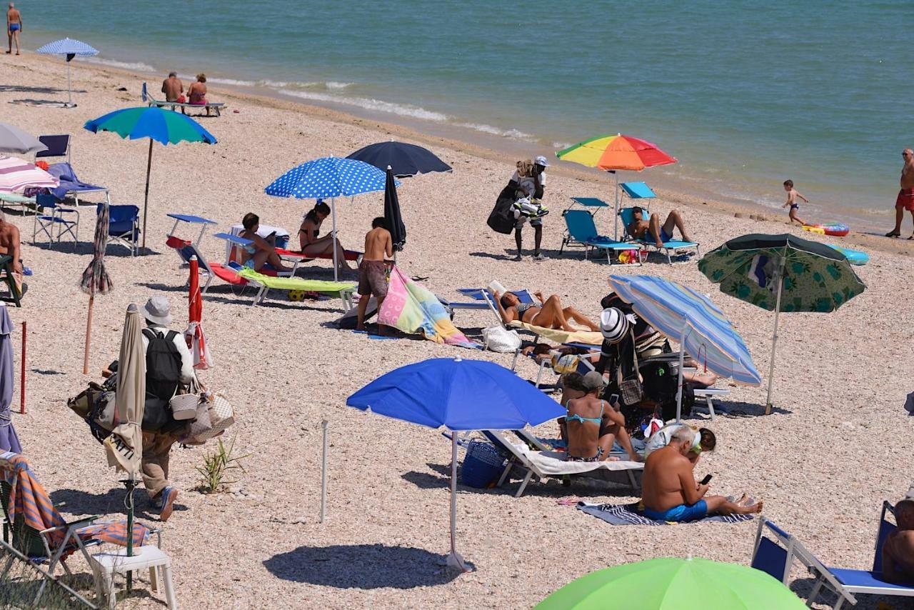 Camping Tre Archi Lido di Fermo Buitenkant foto