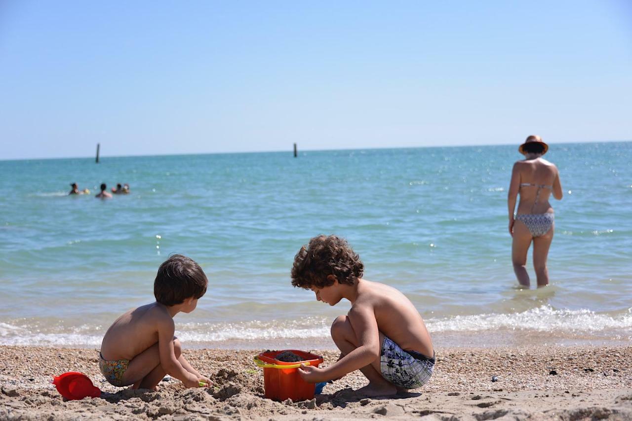 Camping Tre Archi Lido di Fermo Buitenkant foto